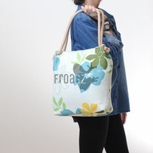 Load image into Gallery viewer, Floral Bag